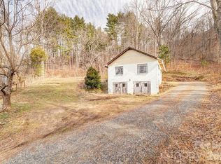 224 Old Home Rd, Asheville, NC 28804