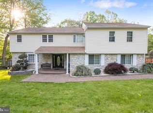 1604 Pennypack Rd, Huntingdon Valley, PA 19006