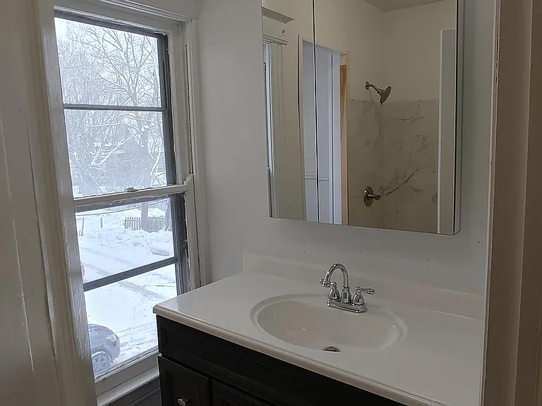 176 S Goodman St #4 — Photo 11