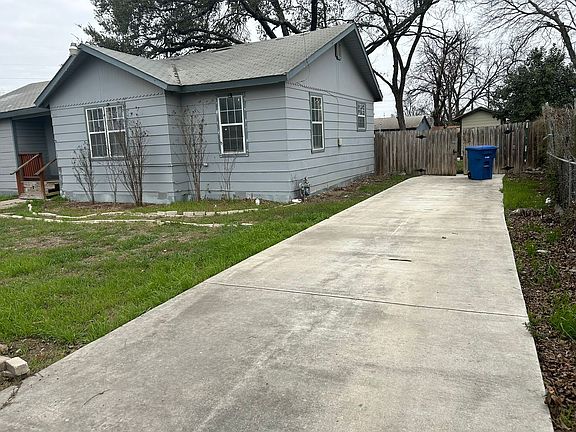 2nd image of 2103 W Gerald Ave