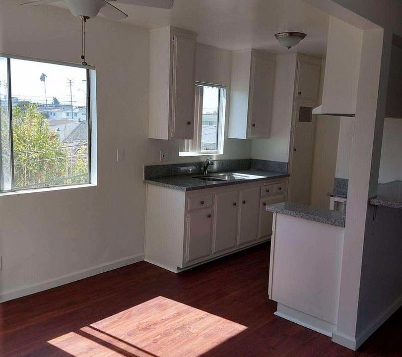 1st image of 16724 Yukon Ave APT 08