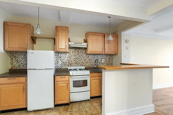 Rented by Corcoran | media 9