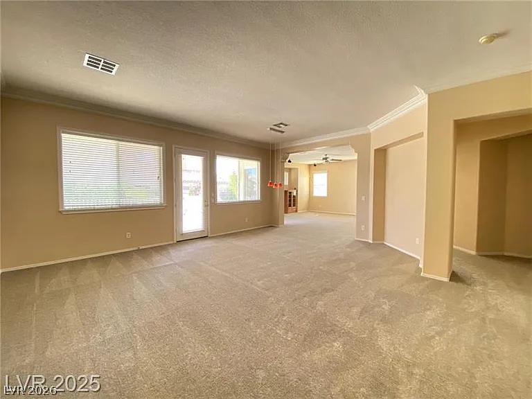 797 Tiffany Bend Ct — Photo 5