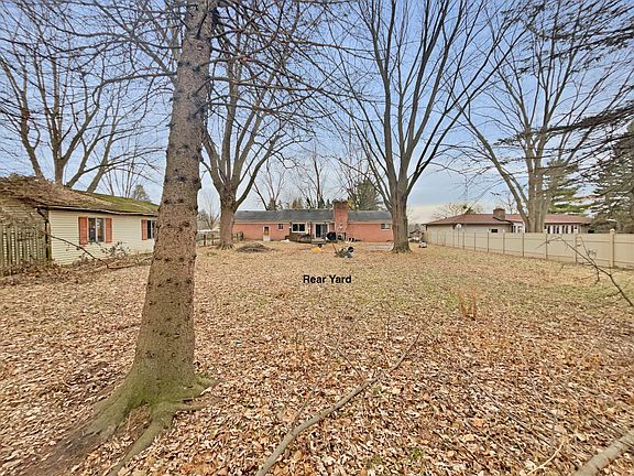 5th image of 1095 S Devenish Ln