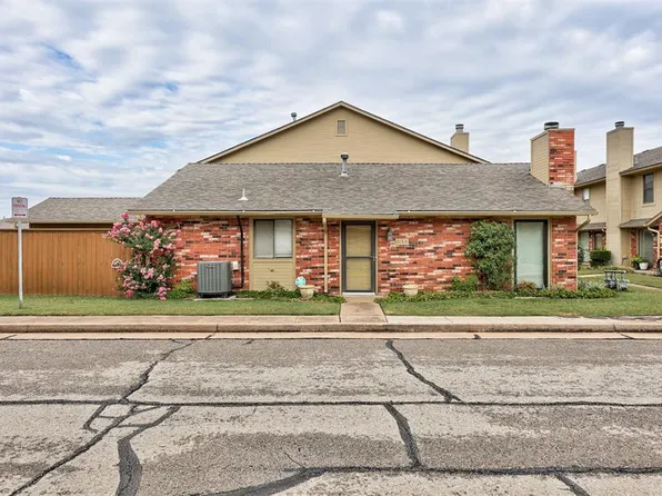 1113 Sequoyah St APT A, Edmond, OK 73003