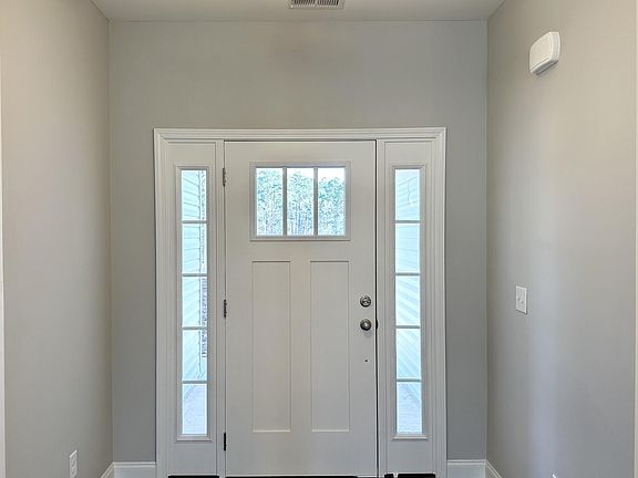 2nd image of 2621 Longleaf Pine Circle