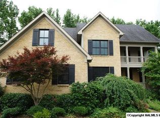 7117 Barefoot Cir SE, Owens Cross Roads, AL 35763