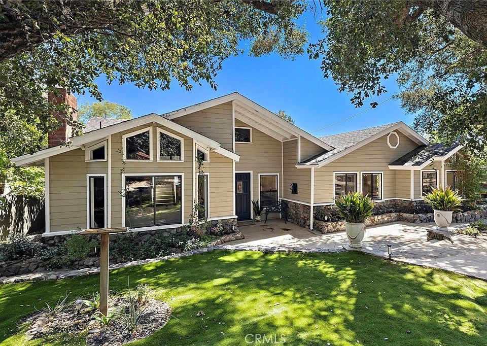 1st image of 20462 Pine Rd