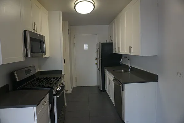 Rented by OOAKB&F INC | media 23