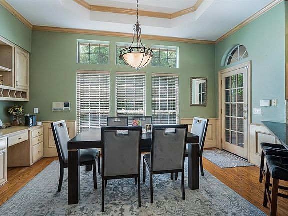 5th image of 5923 Stoneshire Ct