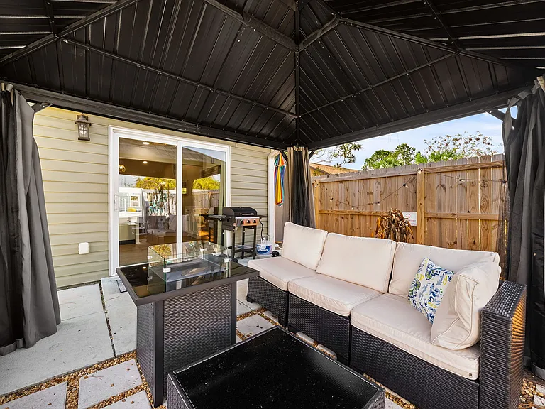 3900 Quarts St — Photo 29