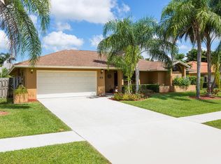 2599 Yarmouth Dr, Wellington, FL 33414