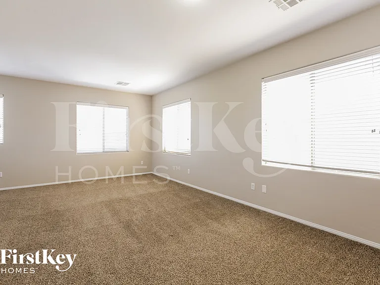 677 Calamus Palm Pl — Photo 8
