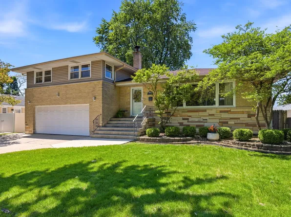 9632 Massasoit Ave, Oak Lawn, IL 60453