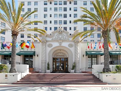 702 Ash St UNIT 800, San Diego, CA, 92101