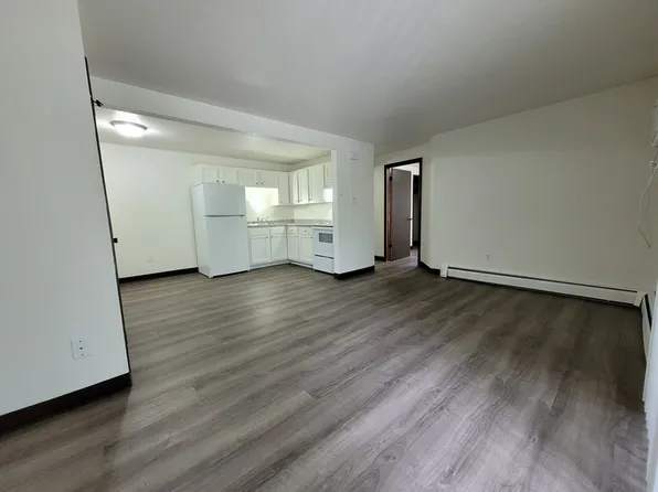 545 Spinnaker Ln #F, Green Bay, WI 54302