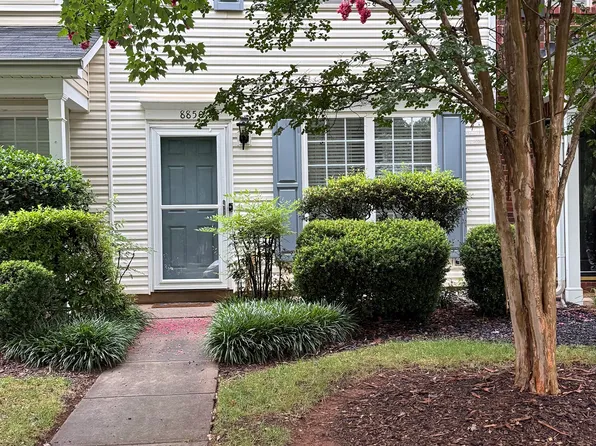 8850 Gerren Ct, Charlotte, NC 28217