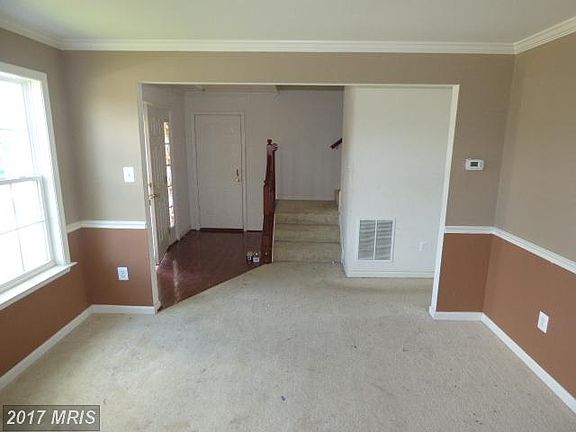 5th image of 9413 Westenberger Dr