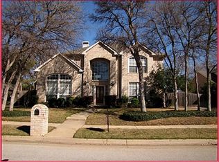 8109 Shady Oaks Dr, North Richland Hills, TX 76182