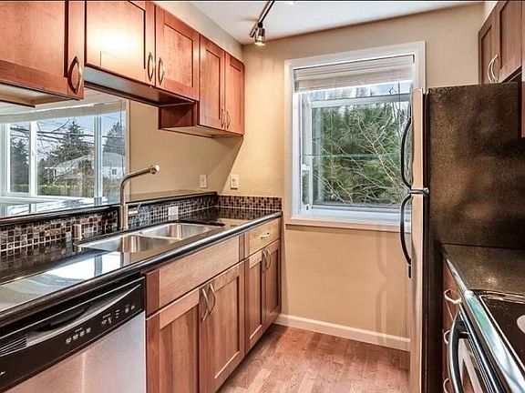 5th image of 9056 Mary Ave NW APT 201