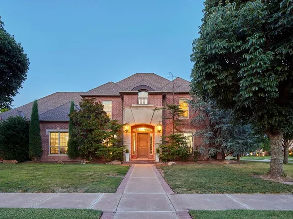 3108 Brush Arbor Dr, Moore, OK 73160