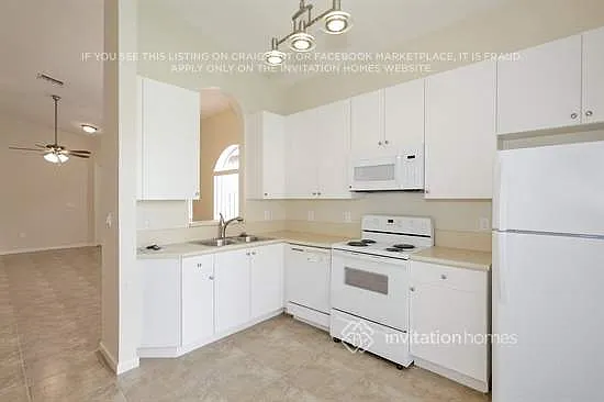 2110 NE 37th Rd — Photo 6