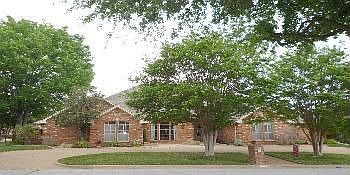 1st image of 6115 Honeytree Dr