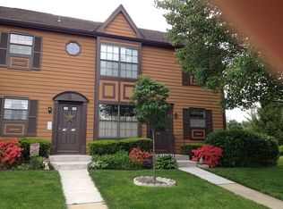 23 Fairway Ct, Lawrenceville, NJ 08648