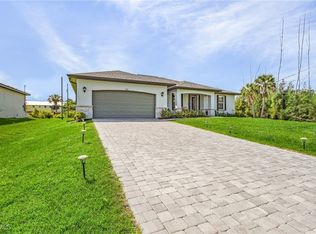 3505 Mango St, Saint James City, FL 33956