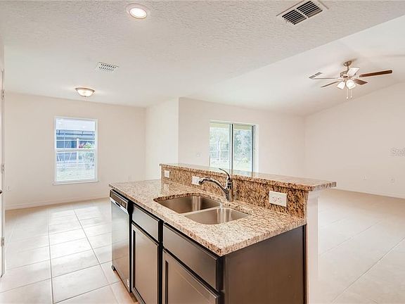 5th image of 2897 Cottageville St