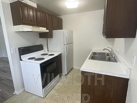 4th image of 306 Meadow Ave APT C
