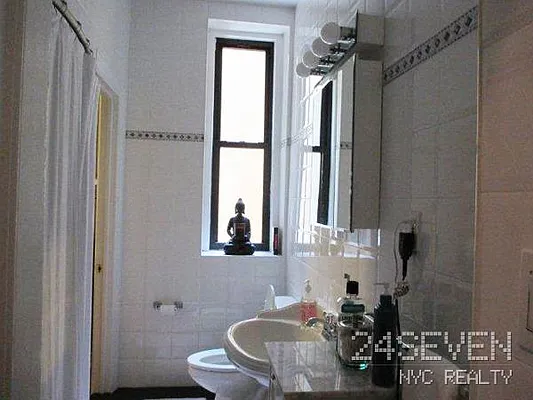 Rented by 24 7 NYC Realty Inc. | media 48