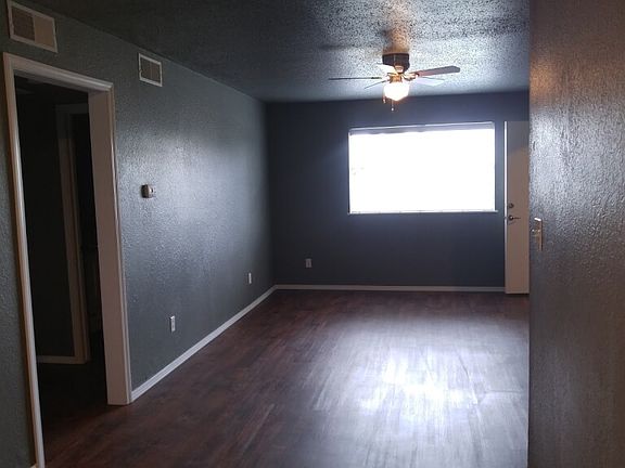 2nd image of 124 NE 23rd St APT 5