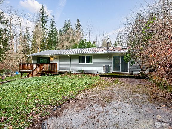 2nd image of 30506 NE 136th Place