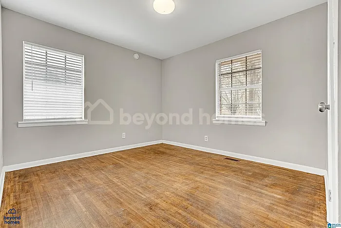 4012 Hazelwood Rd — Photo 14