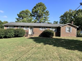 1681 N Main St, Columbia, TN 38401
