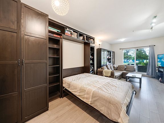 2nd image of 13678 Grosvenor Rd #101