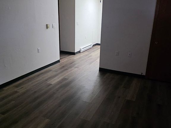 3rd image of 704 S Cayuga St #2