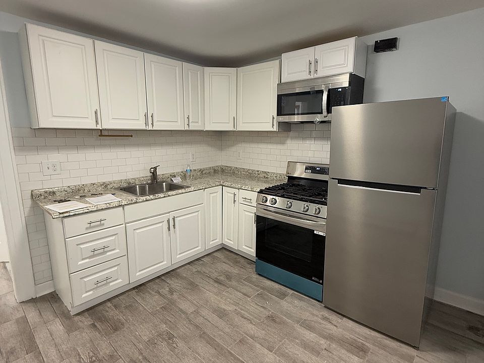 1st image of 360 N 11th St Floor 3