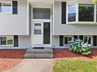 18 Longmeadow Ln, Sharon, MA 02067