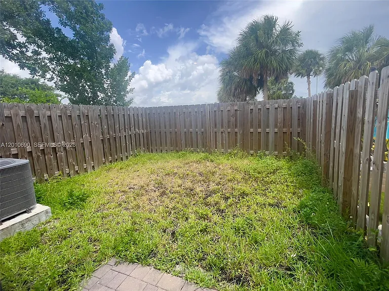 10005 SW 228th Ter #0 — Photo 4