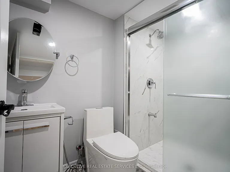 131 Rockwood Ave #18 — Photo 30