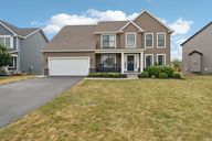 Briannas Nook-S2707-001.jpg