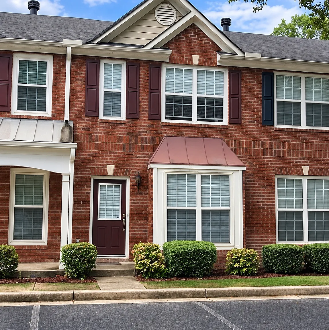 2 bed, 1256 sqft, $2,100 — Photo 1