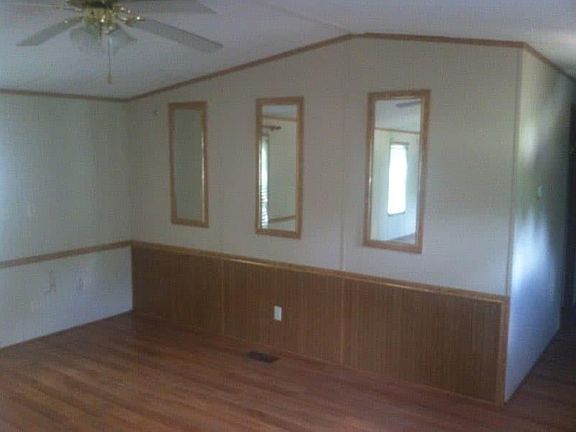 4th image of 16973 W Forrestal
