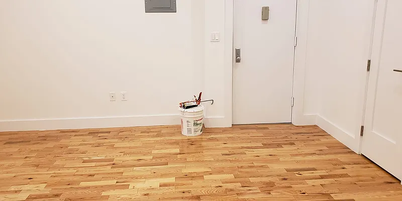 Rented by Zuz Realty | media 13