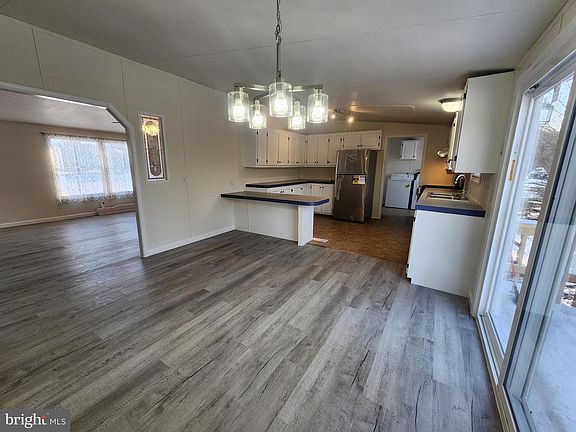 5th image of 653 Grygo Rd