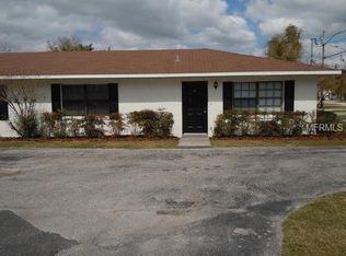 1405 Crystal Ct, Tavares, FL 32778