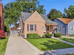 3250 Alice St, Dearborn, MI 48124