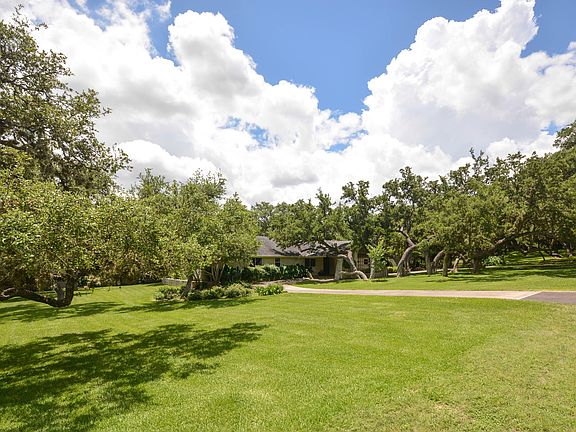 5th image of 9120 Sundew Cir